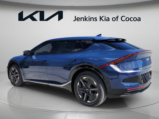 New 2026 Kia EV6 Wind RWD image 7