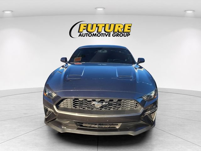 Used 2020 Ford Mustang Coupe RWD image 2
