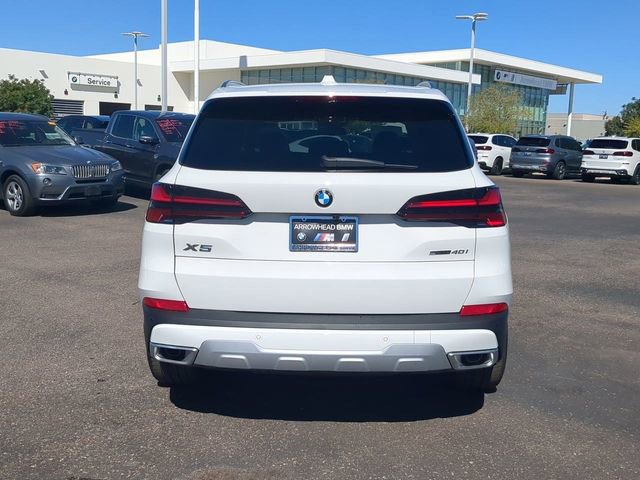 Used 2026 BMW X5 sDrive40i w/ Premium Package image 7