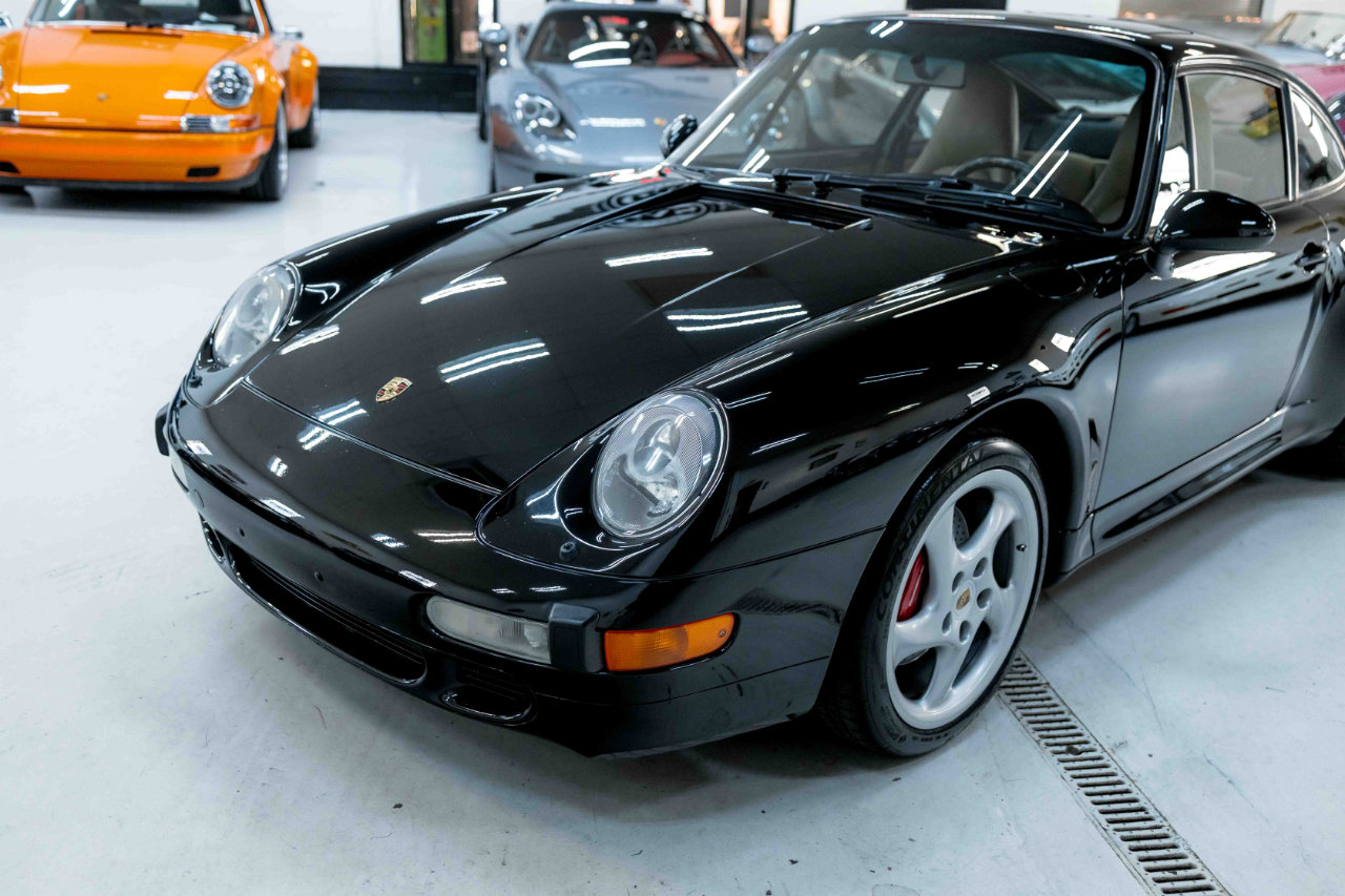 Used 1998 Porsche 911 Carrera 4S image 28