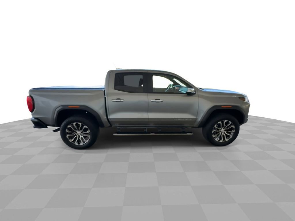 Certified 2024 GMC Canyon Denali AWD/4WD image 9