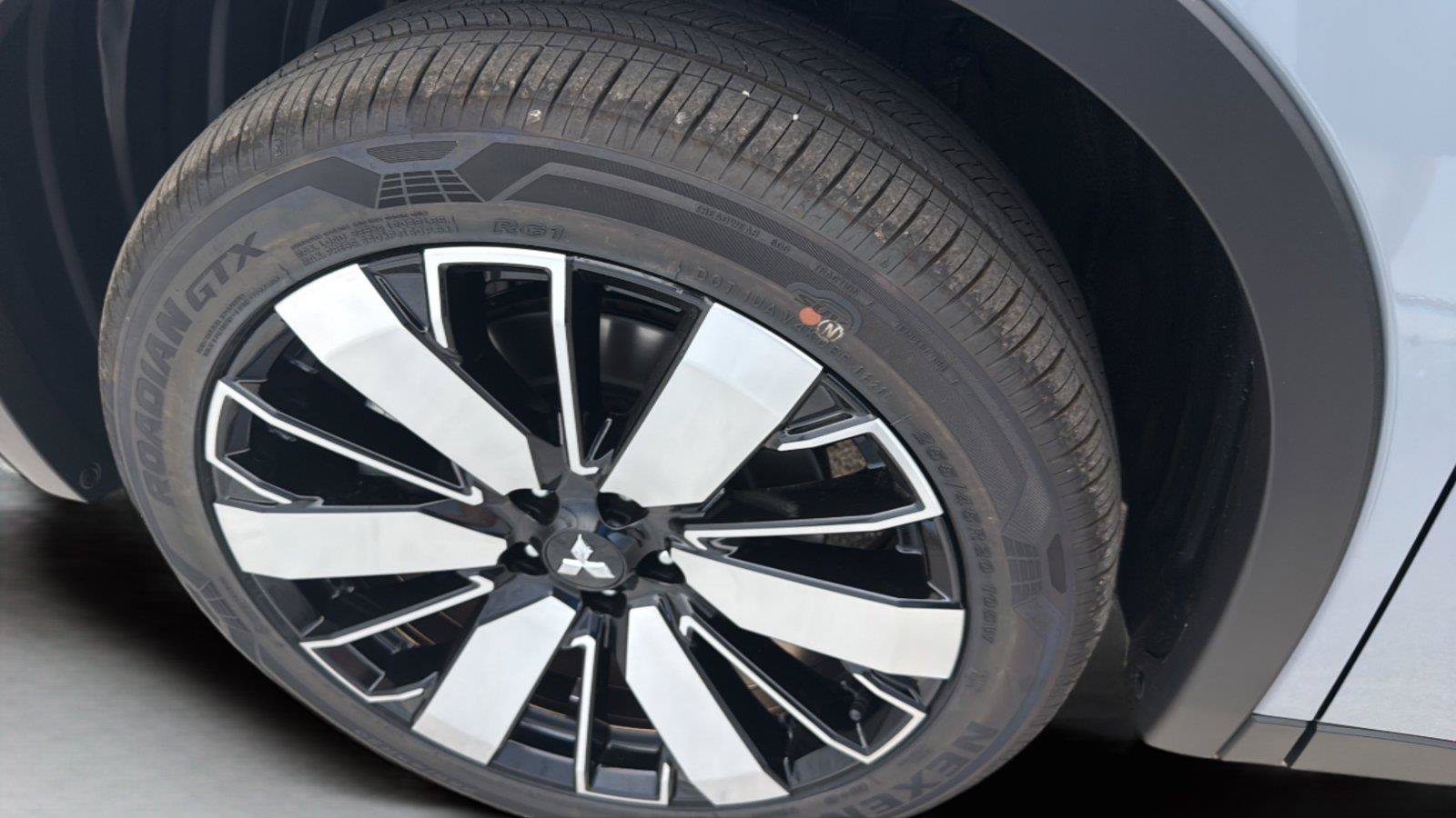 New 2026 Mitsubishi Outlander SE AWD/4WD image 26