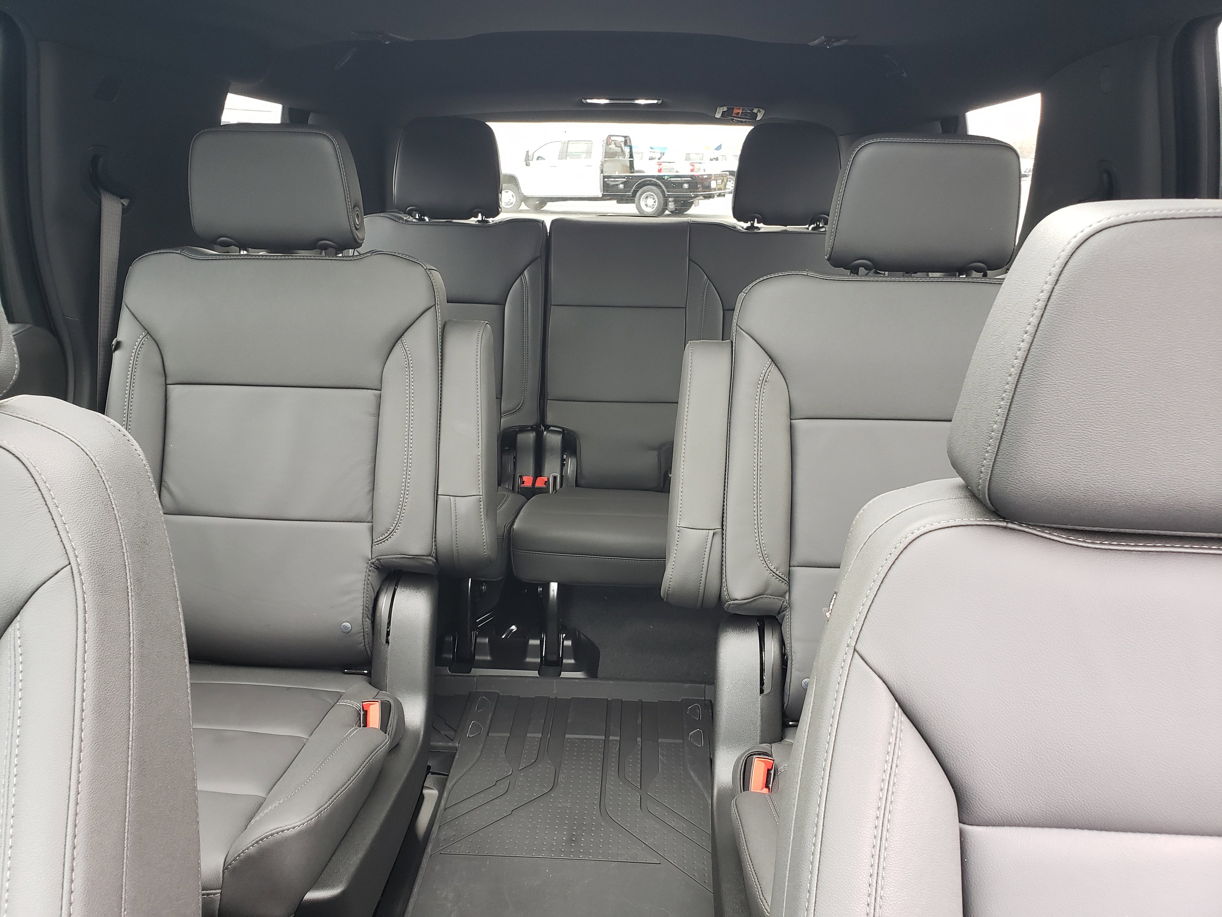 New 2026 Chevrolet Tahoe Z71 w/ Comfort Package image 33