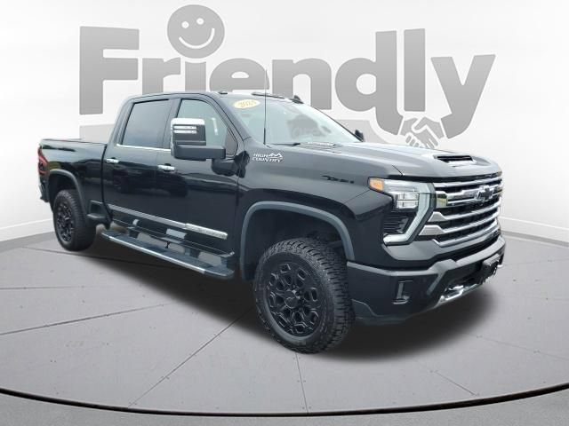 Used 2024 Chevrolet Silverado 3500 High Country w/ High Country Premium Package AWD/4WD image 7