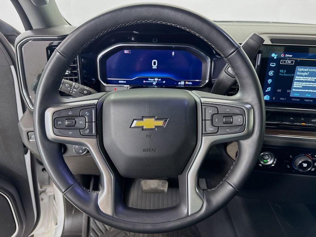 Used 2024 Chevrolet Silverado 1500 LT w/ Z71 Off-Road Package image 12