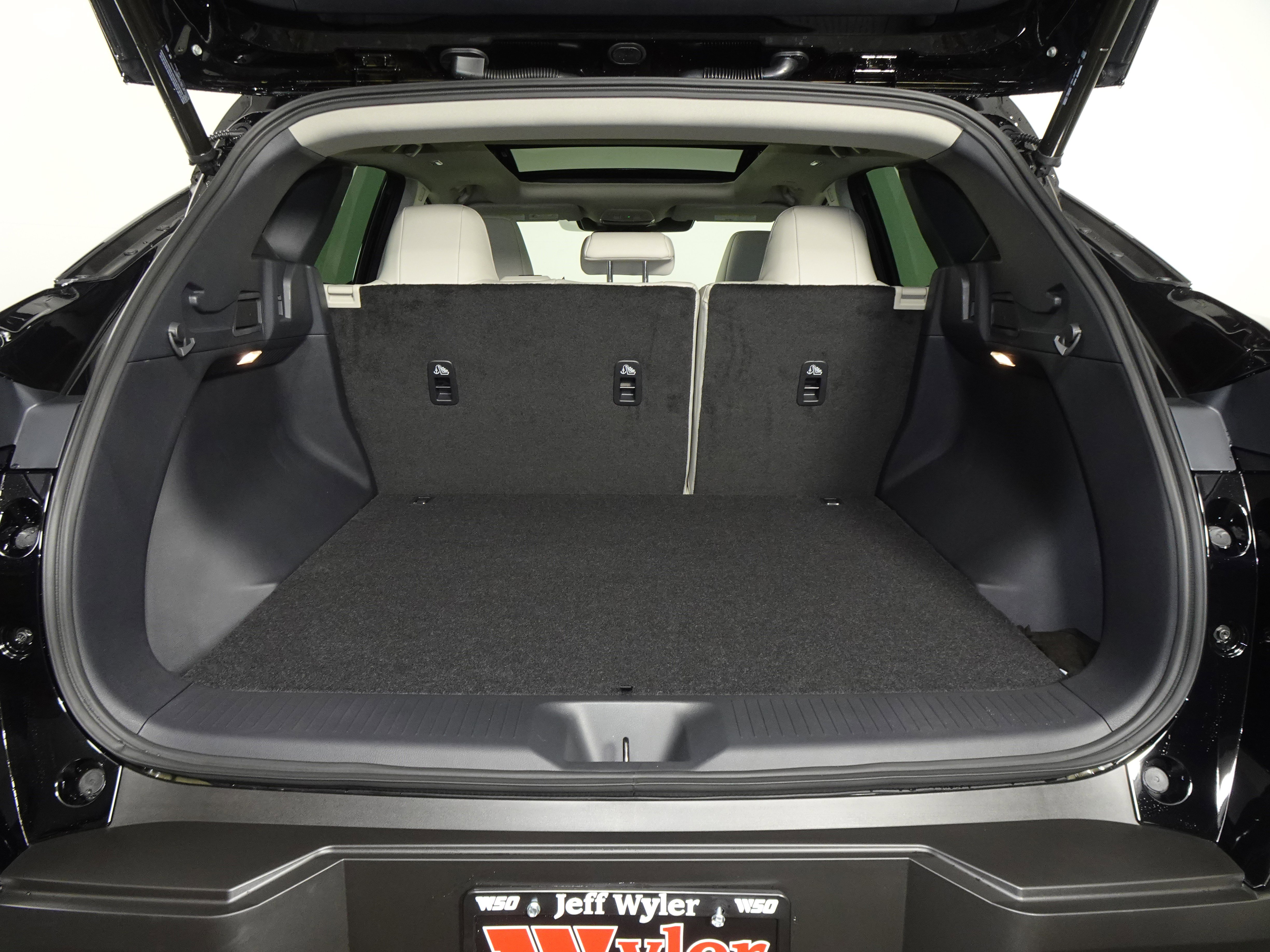 New 2025 Nissan Murano SL image 11