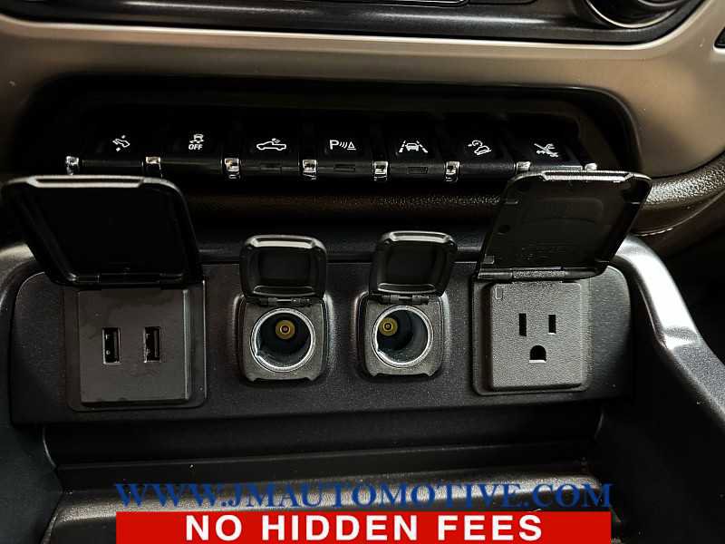 Used 2018 GMC Sierra 1500 Denali w/ Denali Ultimate Package image 36