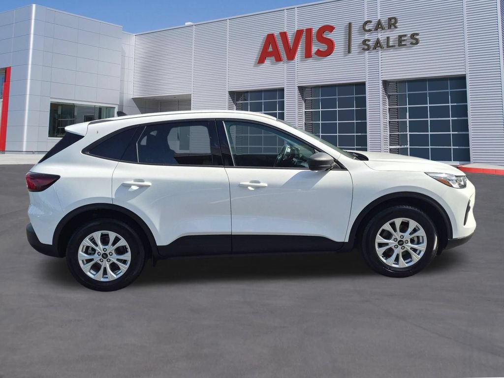 Used 2025 Ford Escape Active FWD image 5