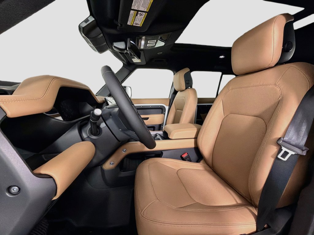 New 2026 Land Rover Defender 130 X-Dynamic SE AWD/4WD image 22
