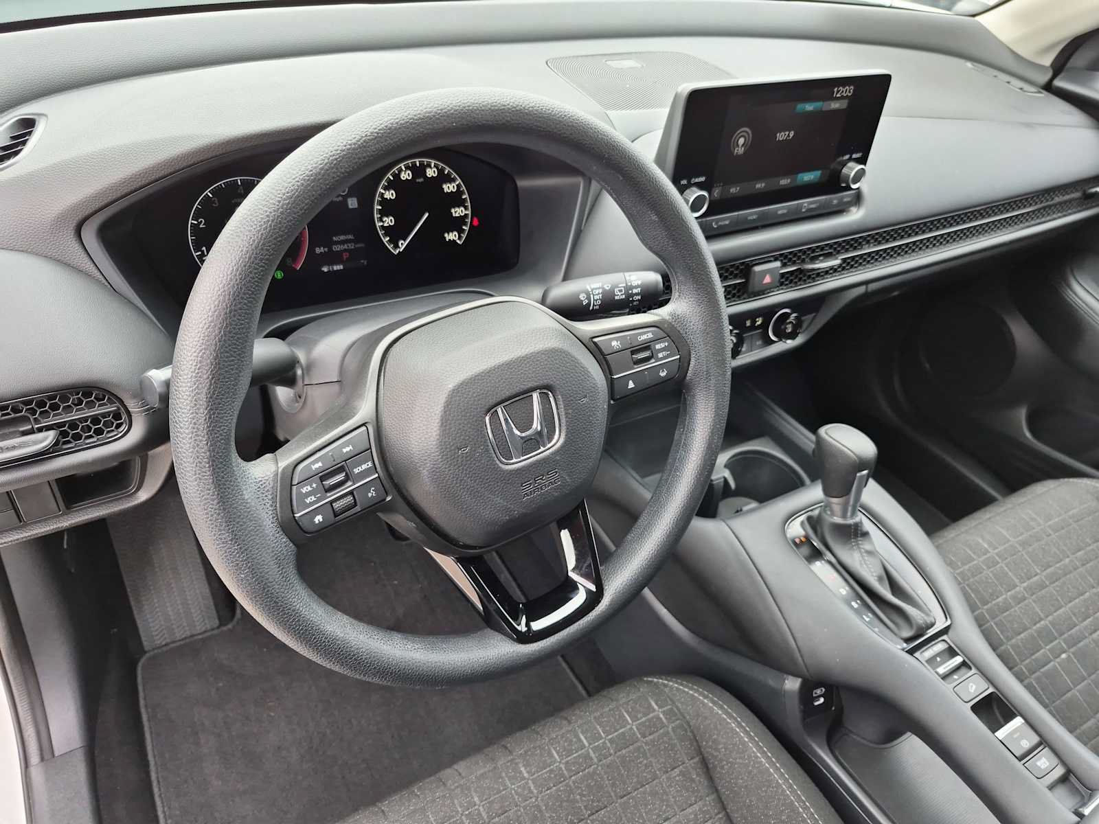 Certified 2025 Honda HR-V LX image 2