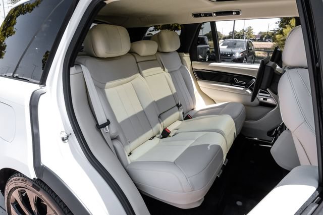 Used 2026 Land Rover Range Rover Long Wheelbase Autobiography AWD/4WD image 44
