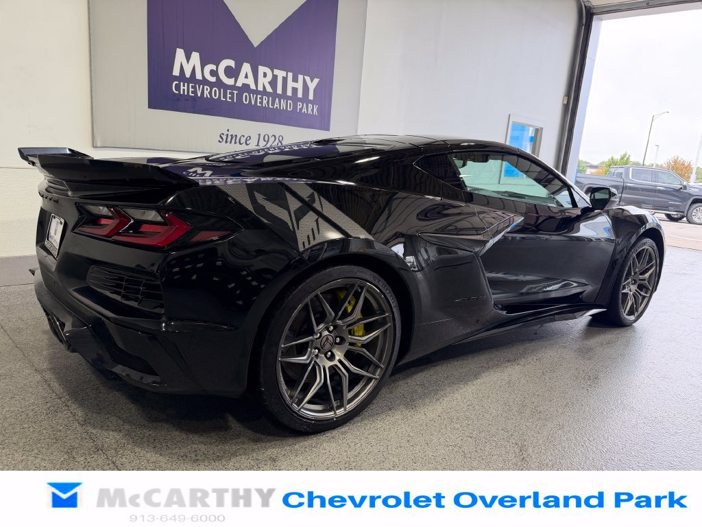 Used 2024 Chevrolet Corvette Z06 w/ Battery Protection Package RWD image 5