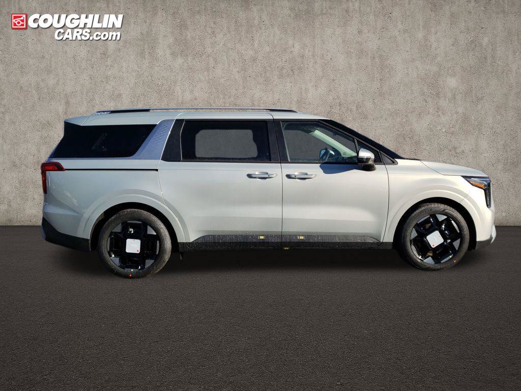 New 2026 Kia Carnival EX FWD image 10