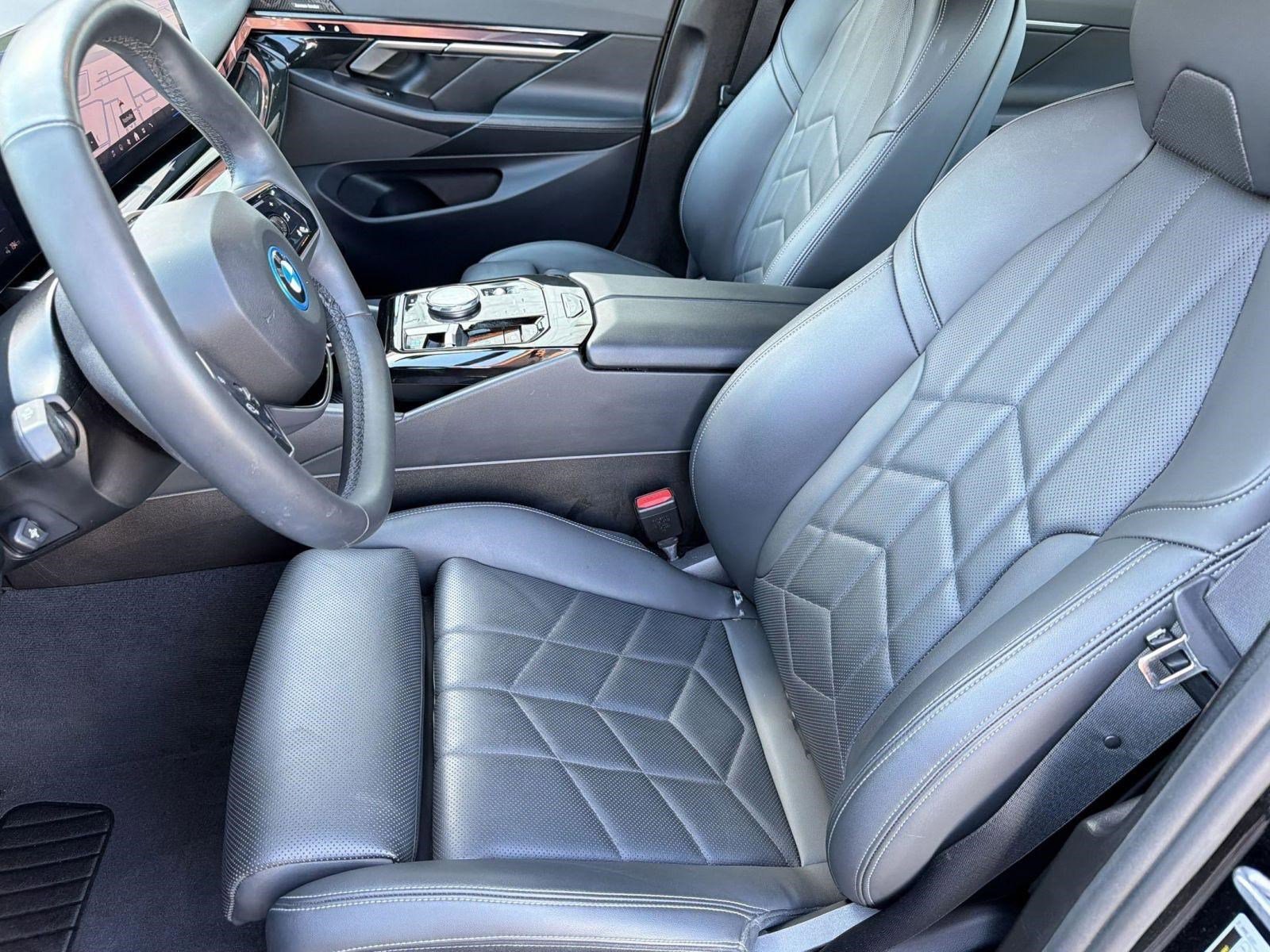 Certified 2024 BMW i5 eDrive40i RWD image 5