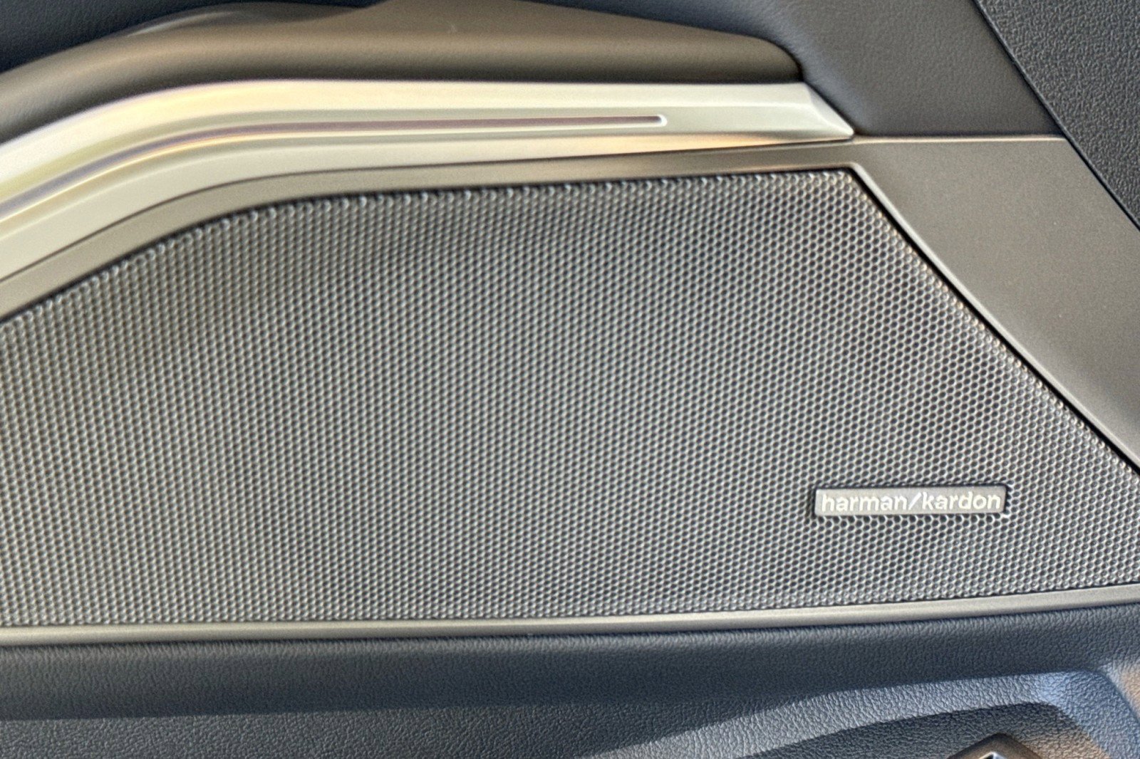 Used 2024 BMW M3 CS w/ M Driver's Package image 18