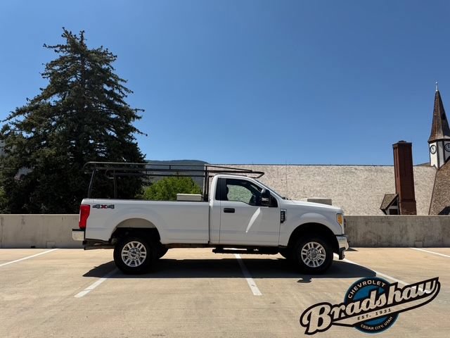 Used 2017 Ford F250 XL w/ Power Equipment Group AWD/4WD image 3