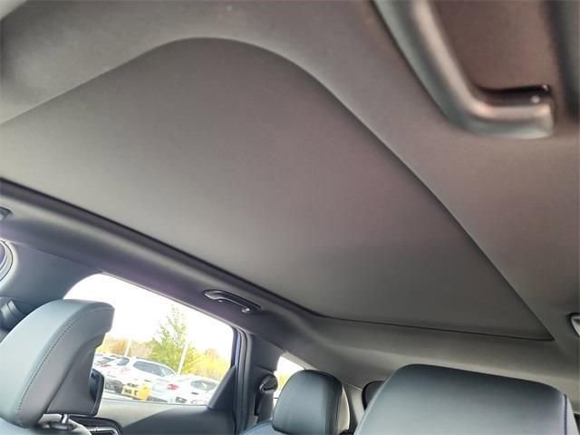 New 2026 Kia Sportage X-Line w/ X-Line Technology Package image 27