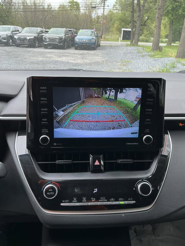 Used 2022 Toyota Corolla LE FWD image 18
