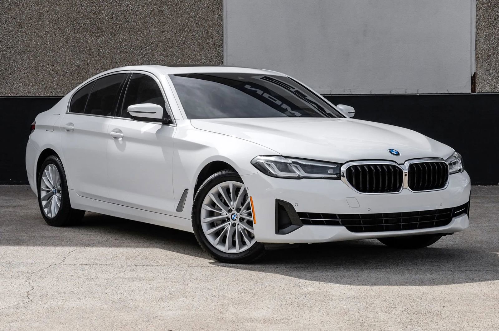 Used 2021 BMW 540i xDrive 540i xDrive Sedan 4D w/ Executive Package image 6