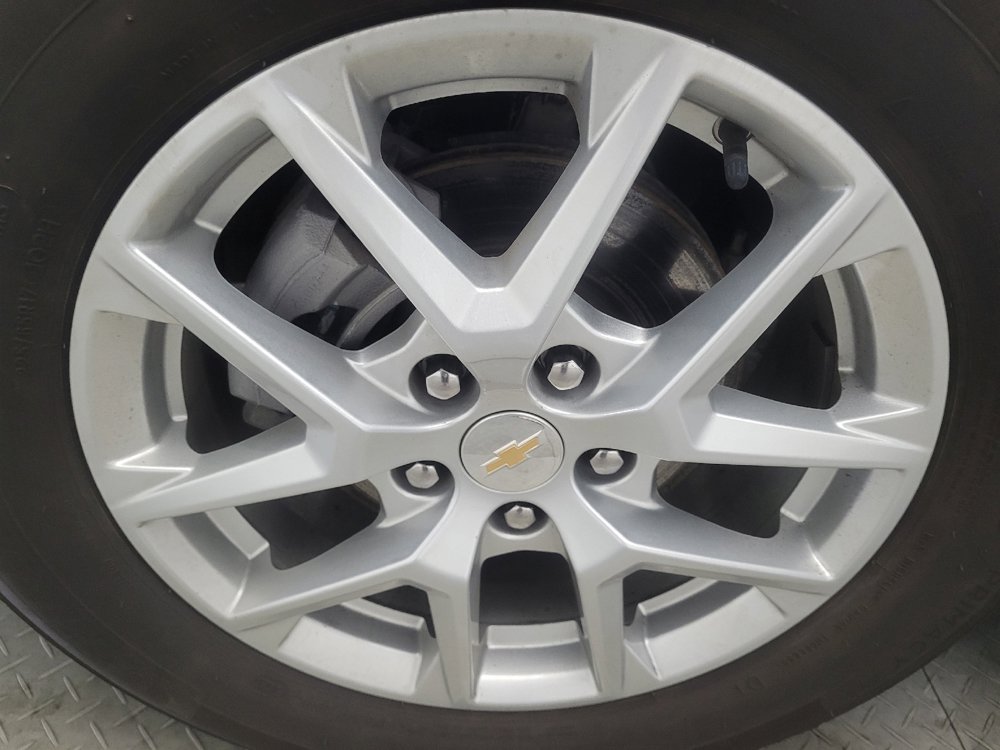 Used 2024 Chevrolet Equinox LT w/ LPO, Floor Liner Package FWD image 31