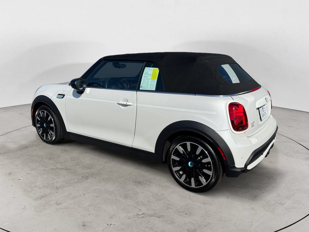 Used 2024 MINI Cooper S w/ Seaside Edition FWD image 3