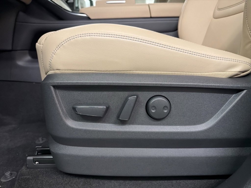 New 2026 INFINITI QX80 Pure image 13