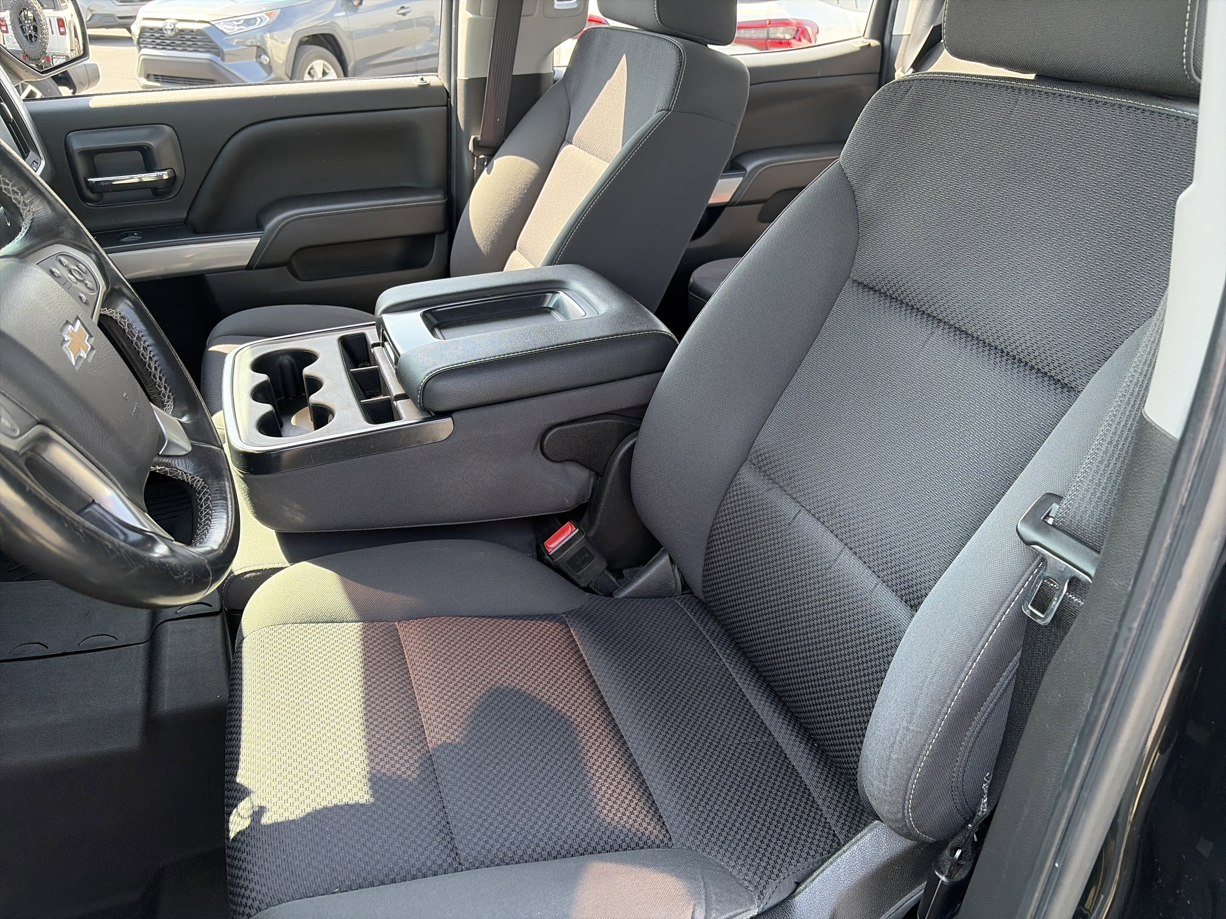 Used 2018 Chevrolet Silverado 1500 LT w/ All Star Edition image 19