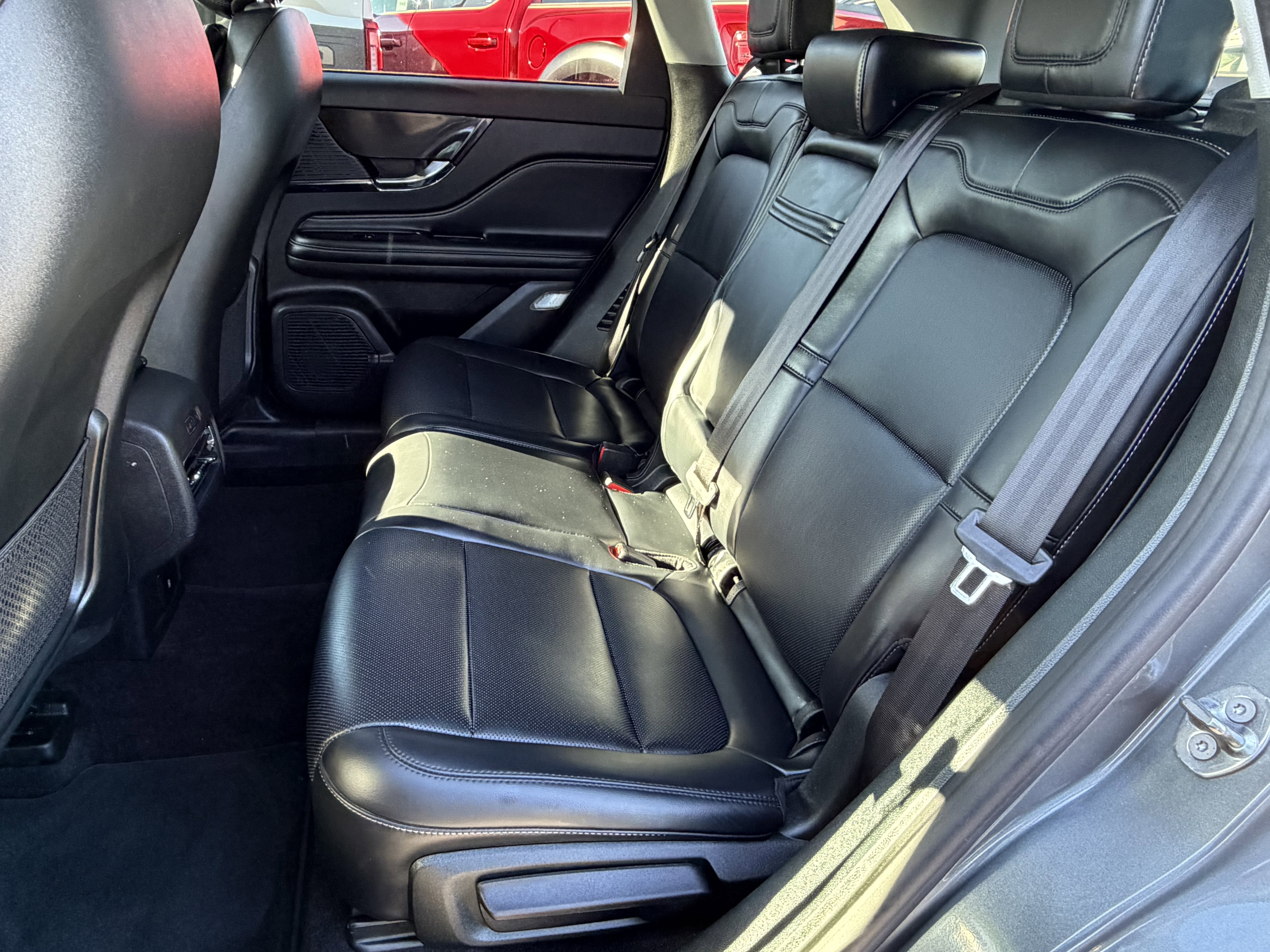 Certified 2022 Lincoln Corsair FWD w/ Equipment Group 101A image 20