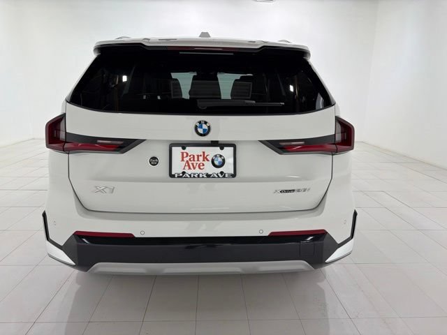 Used 2026 BMW X1 xDrive28i w/ Convenience Package AWD/4WD image 4