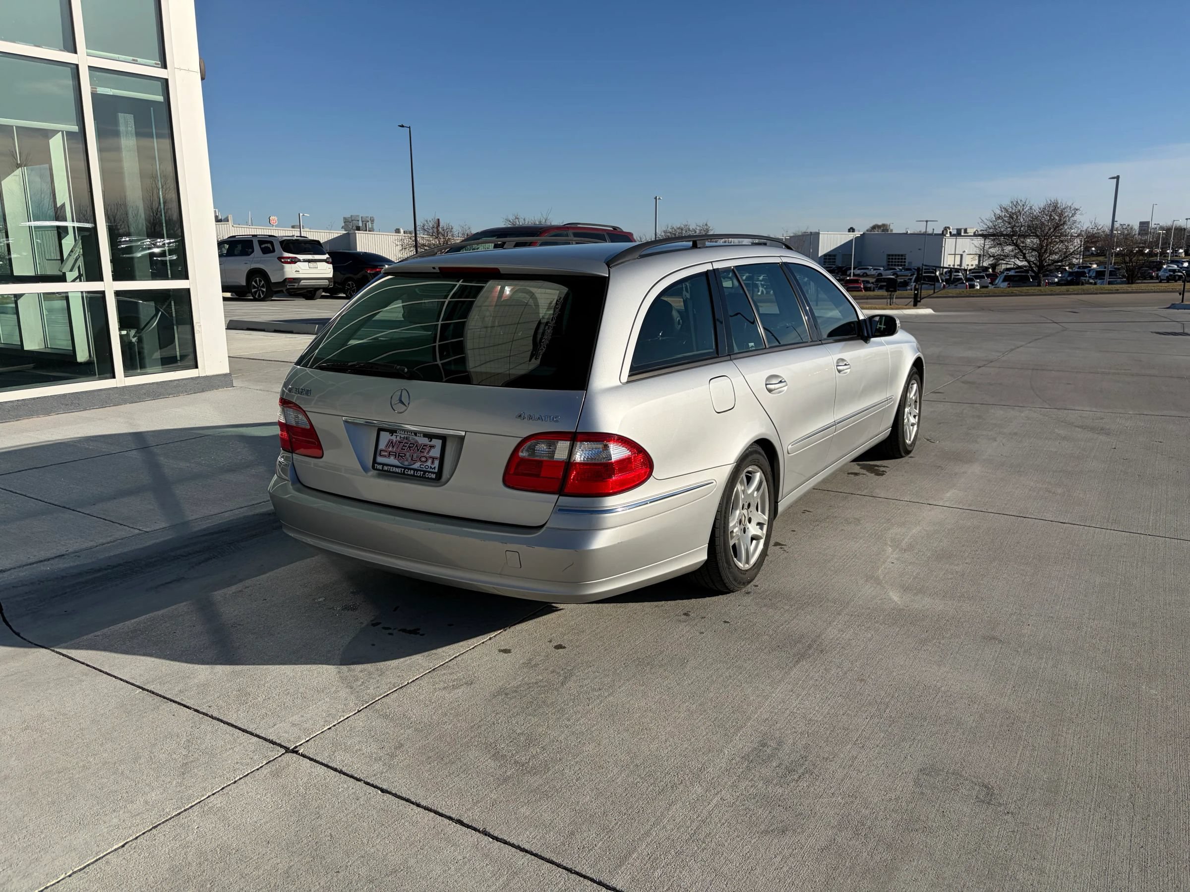 Used 2004 Mercedes-Benz E 320 4MATIC Wagon image 4