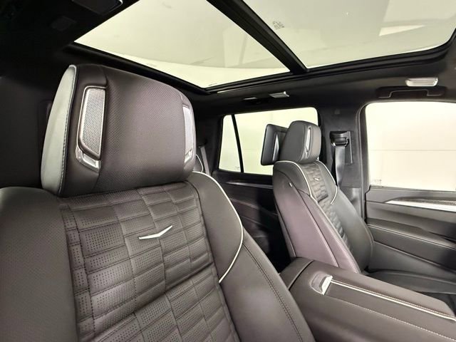 New 2026 Cadillac Escalade V w/ LPO, ONYX Package image 67