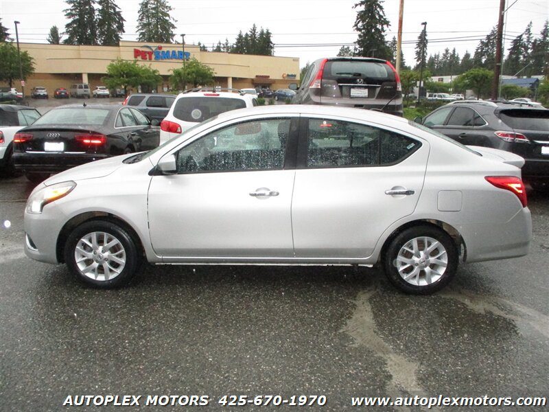 Used 2018 Nissan Versa SV w/ SV Special Edition Package FWD image 5