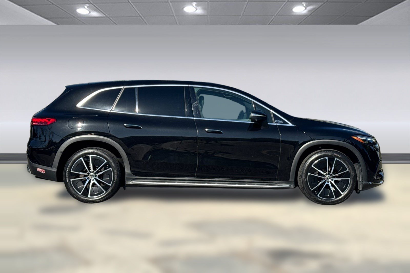 Certified 2023 Mercedes-Benz EQS 450+ SUV image 7