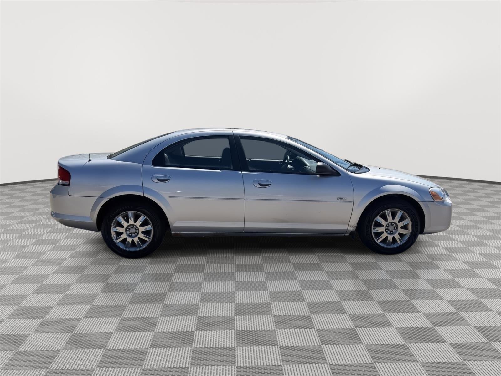 Used 2006 Chrysler Sebring Touring FWD image 7
