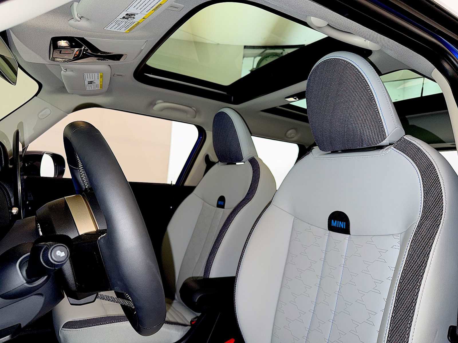 Certified 2025 MINI Cooper S FWD image 20