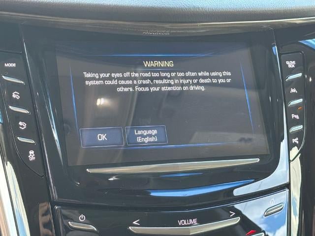 Used 2019 Cadillac Escalade Premium Luxury RWD image 31