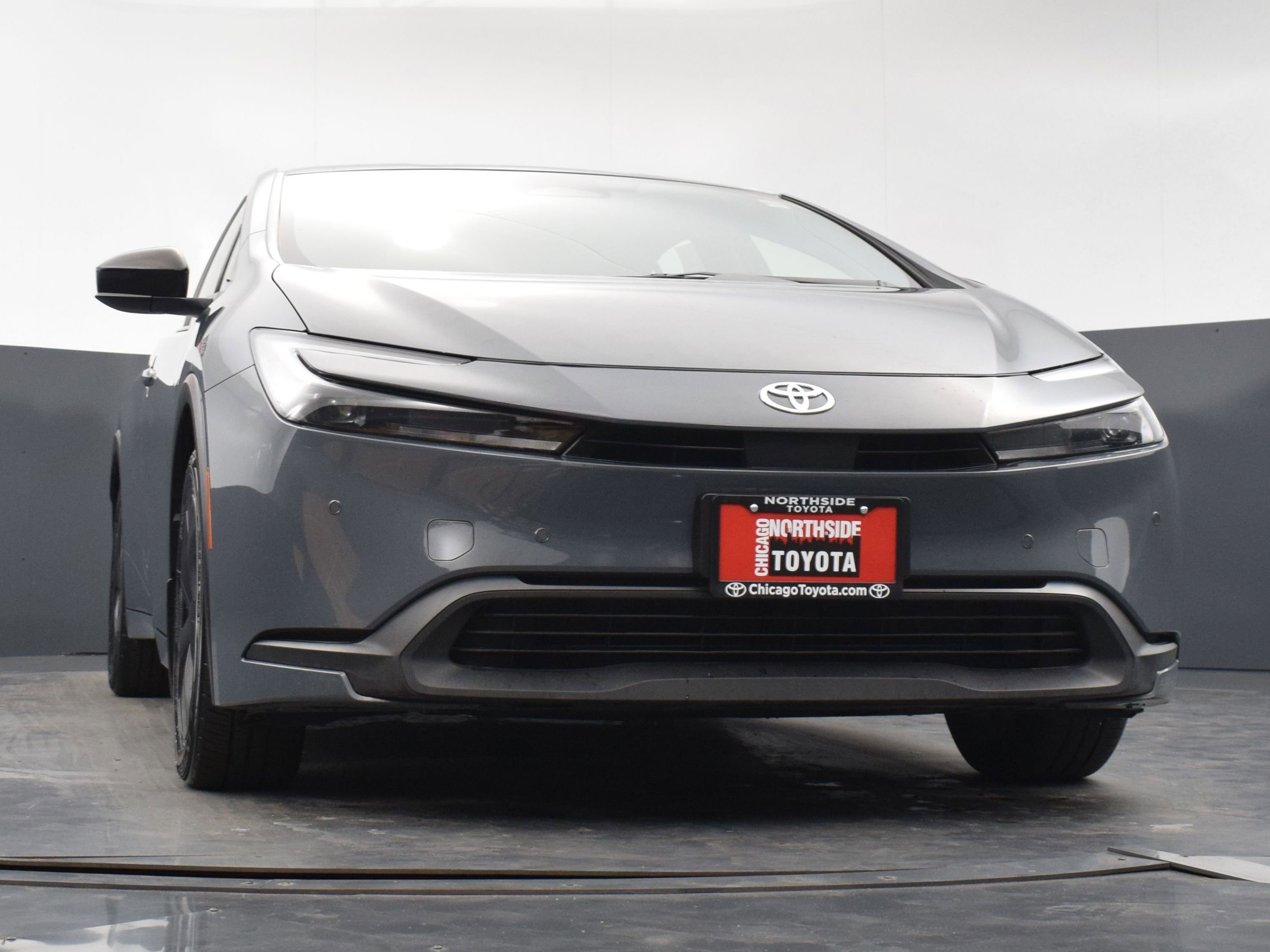 Used 2025 Toyota Prius LE image 28