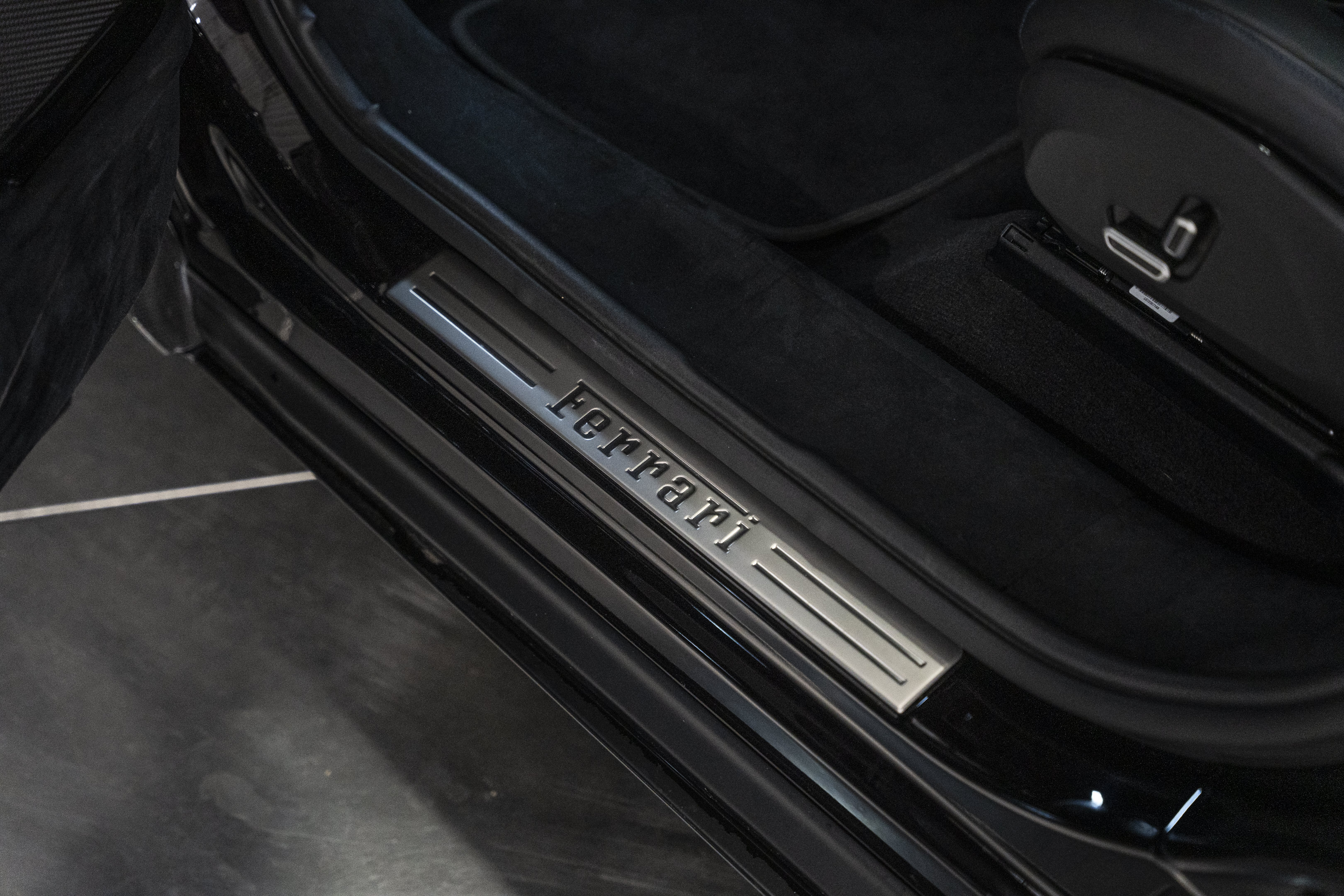 Certified 2024 Ferrari Purosangue AWD/4WD image 25