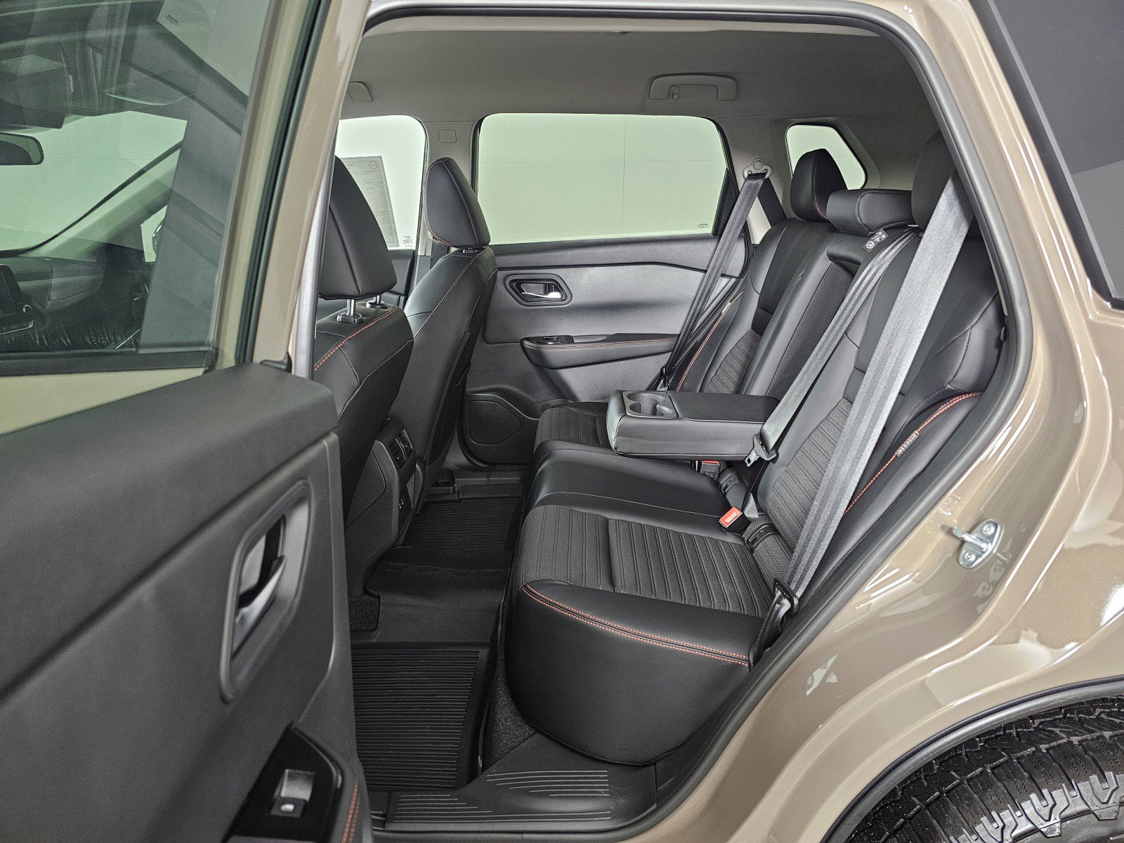 New 2026 Nissan Rogue SV image 22
