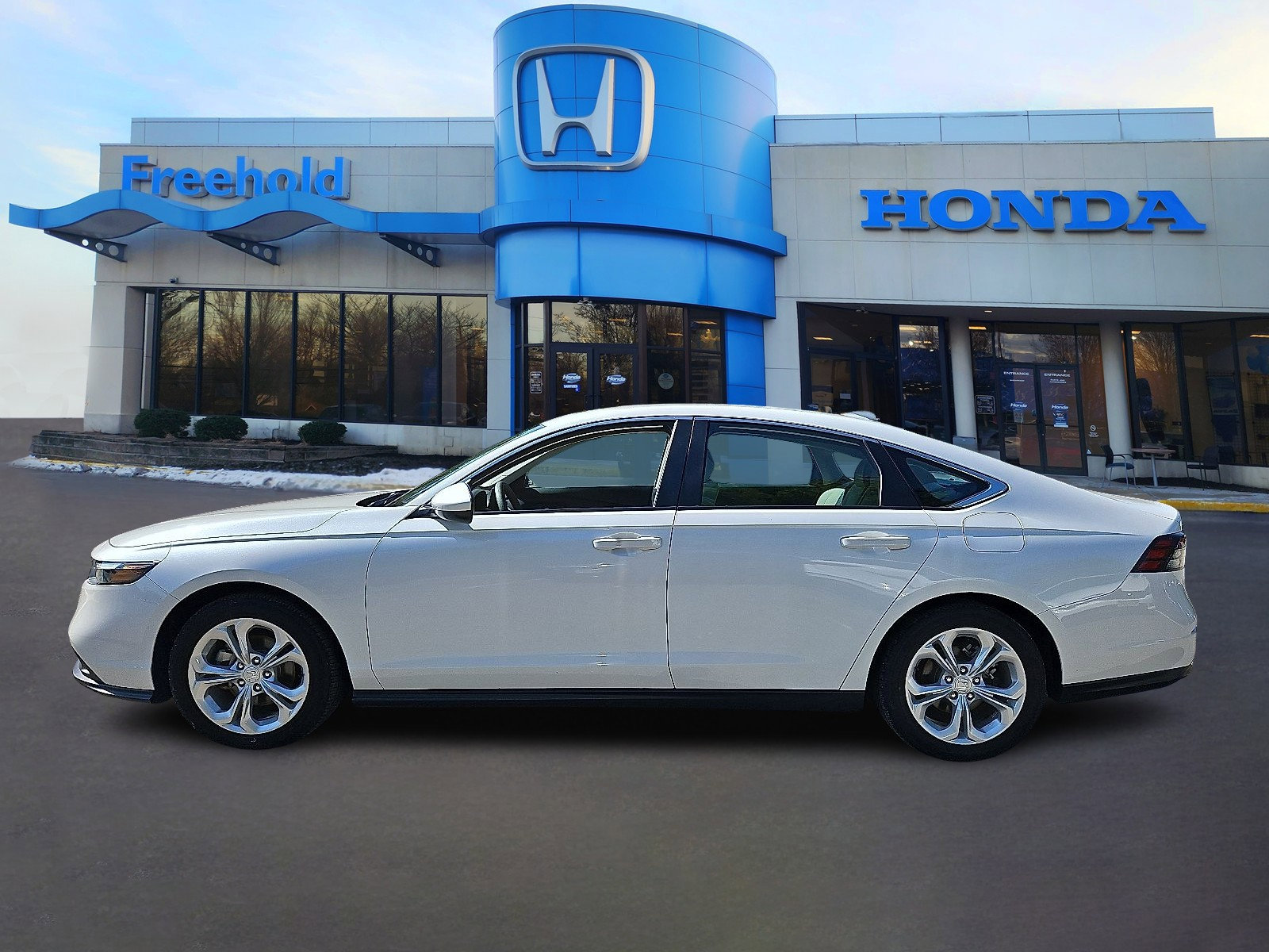 Used 2024 Honda Accord LX image 4