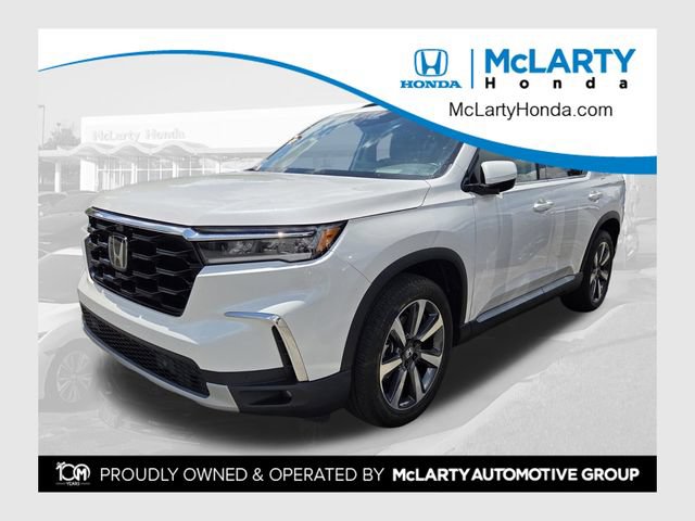 Used 2024 Honda Pilot Elite image 1