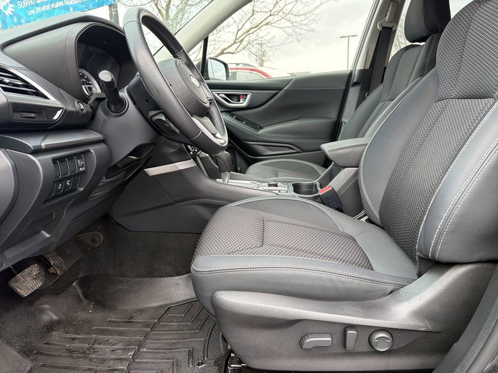 Used 2019 Subaru Forester Premium image 22