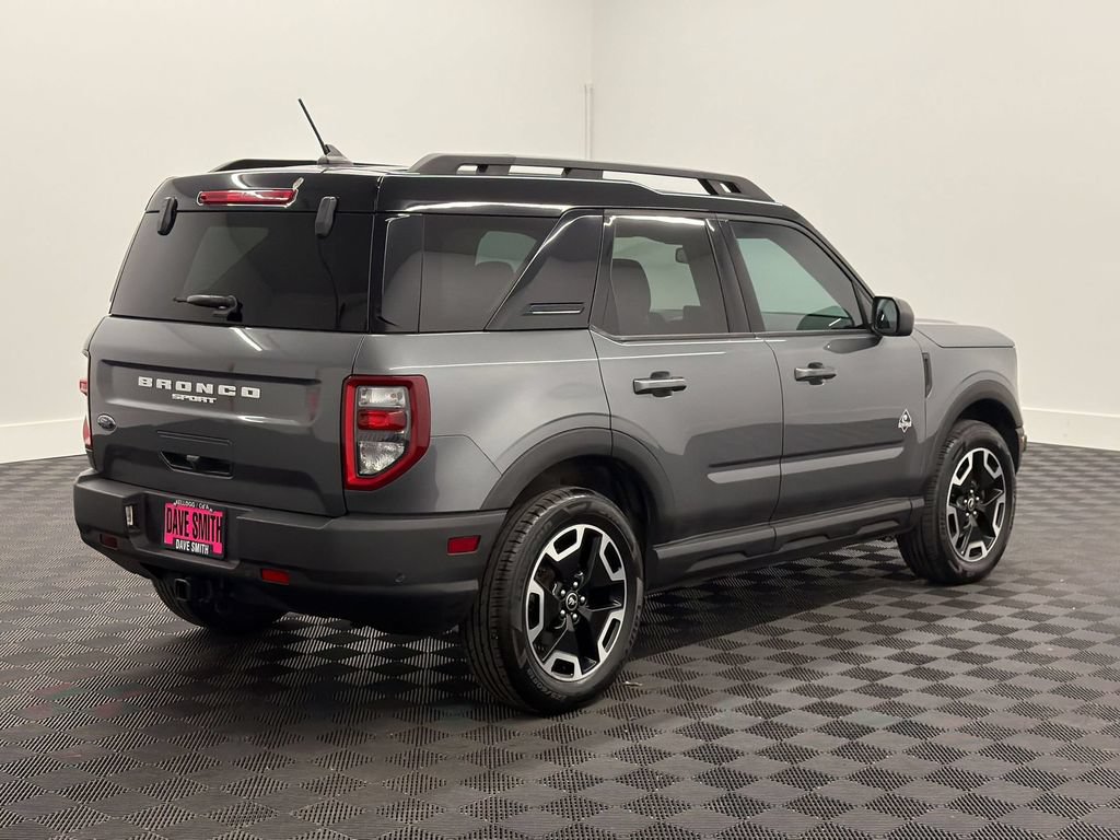 Used 2022 Ford Bronco Sport Outer Banks w/ Tech Package AWD/4WD image 9