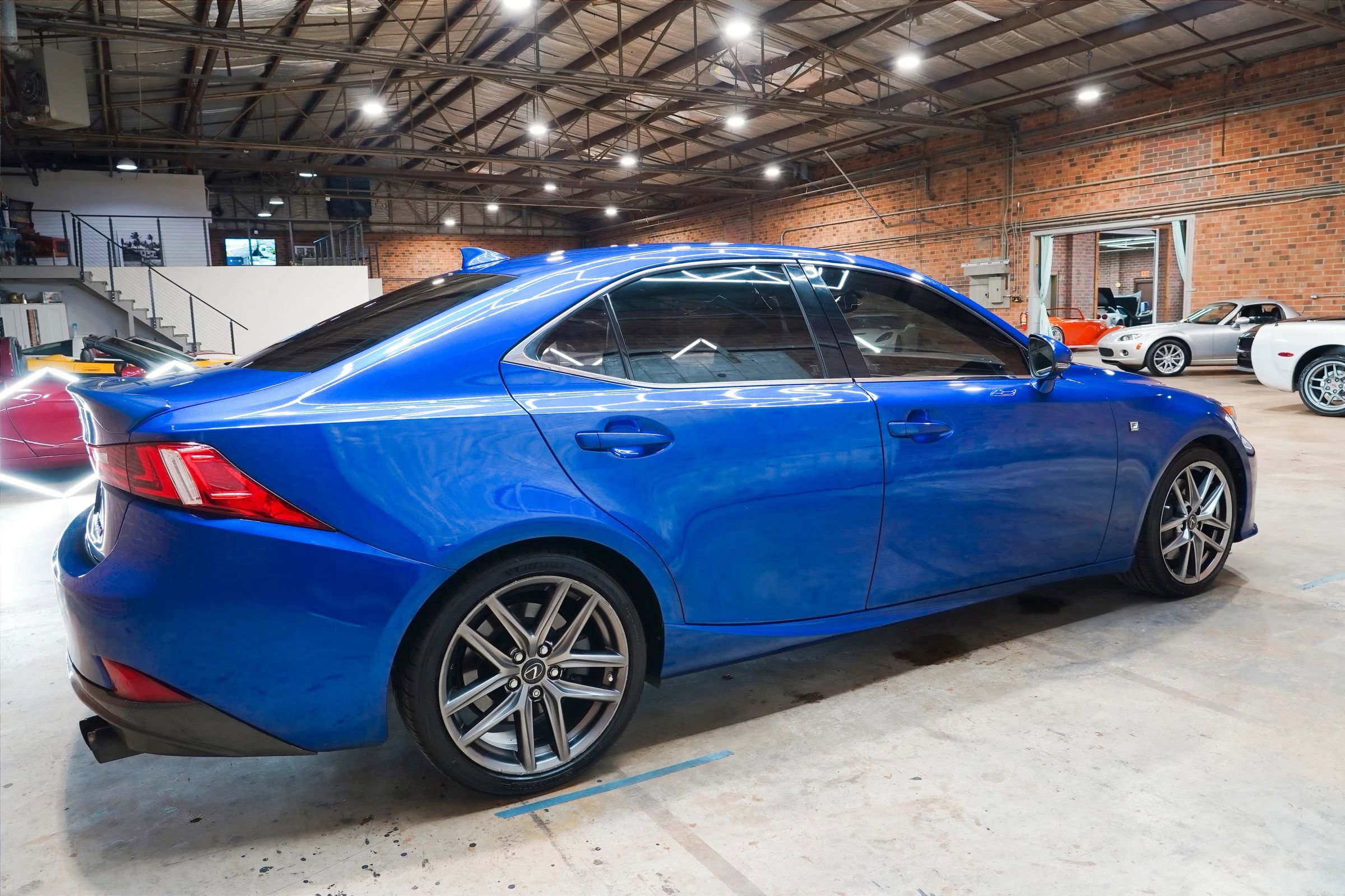 Used 2016 Lexus IS 350 AWD w/ F Sport Package image 17