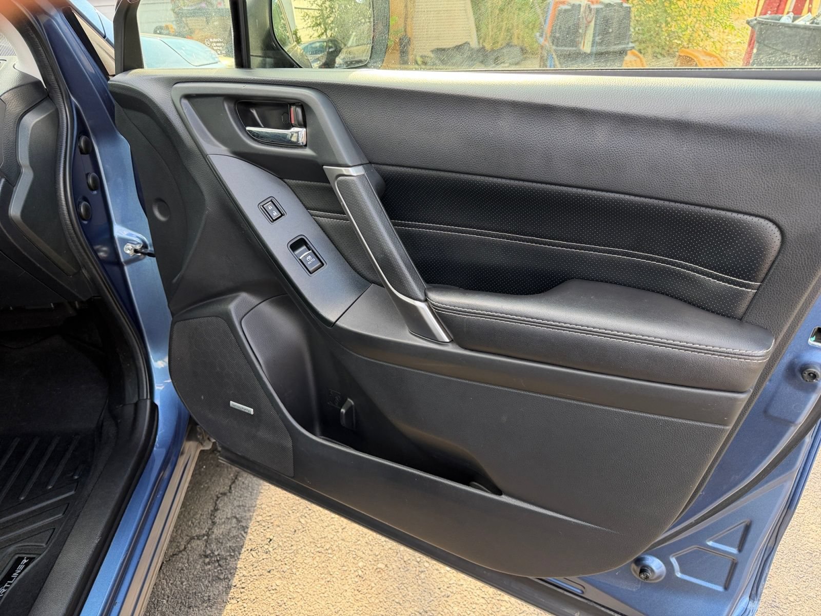 Used 2018 Subaru Forester 2.5i Touring w/ Popular Package #2 AWD/4WD image 17