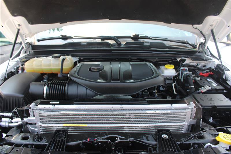 Used 2025 RAM 1500 Tradesman AWD/4WD image 16