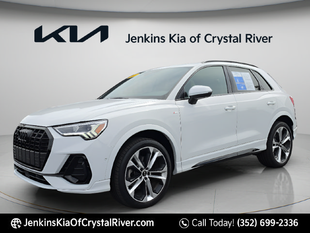 Used 2021 Audi Q3 2.0T Premium Plus w/ Premium Plus Package AWD/4WD image 14
