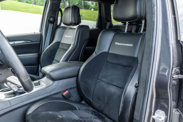 Used 2018 Jeep Grand Cherokee Trackhawk AWD/4WD image 39