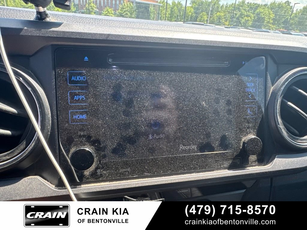 Used 2017 Toyota Tacoma TRD Sport w/ Tow Package (A/T) AWD/4WD image 22