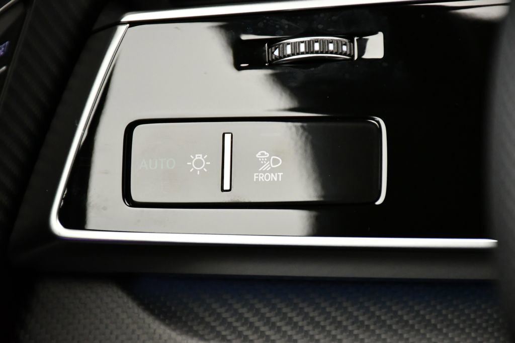 New 2026 Audi SQ8 Prestige image 19